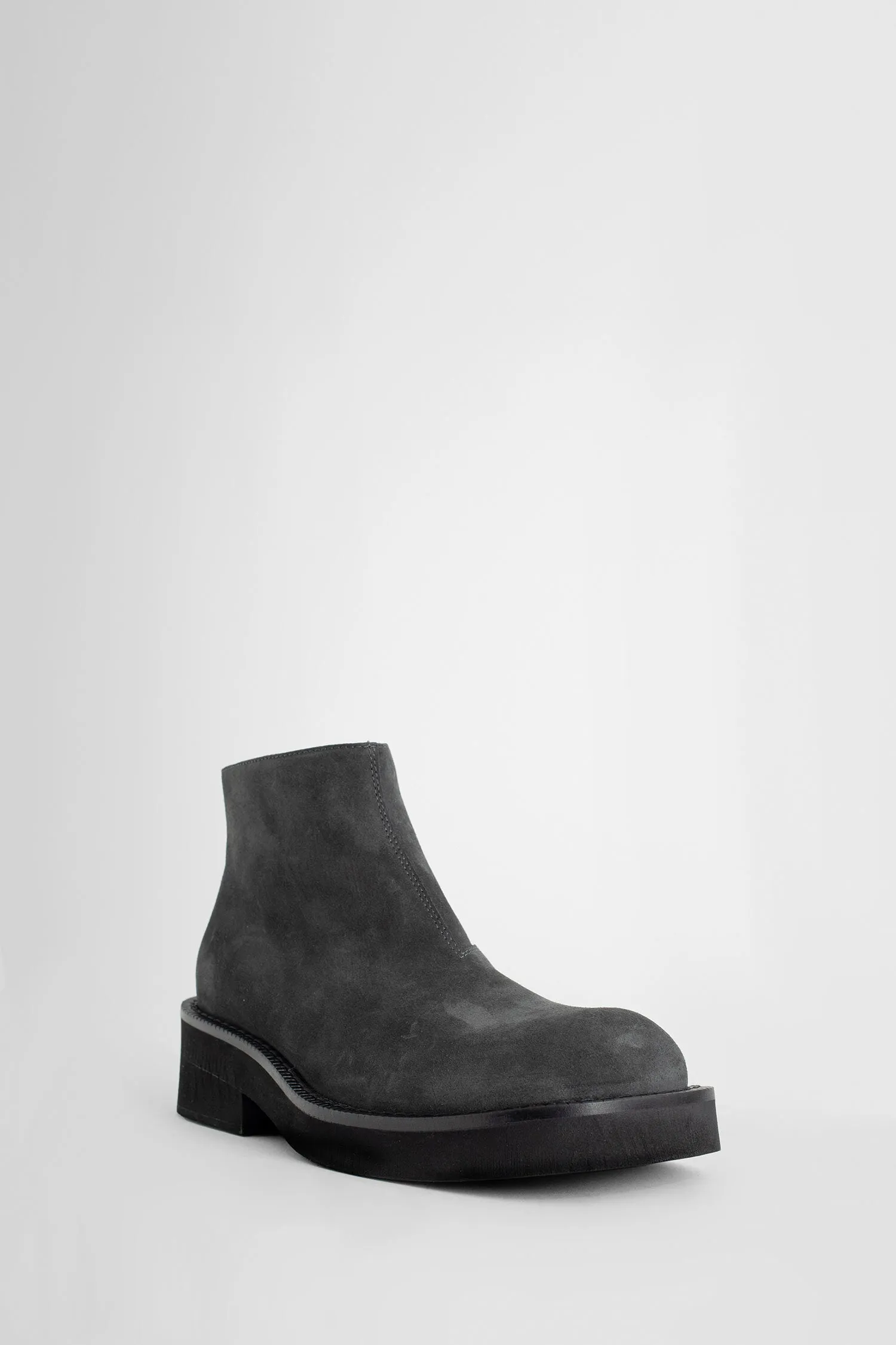 MM6 MAISON MARGIELA MAN BLACK BOOTS