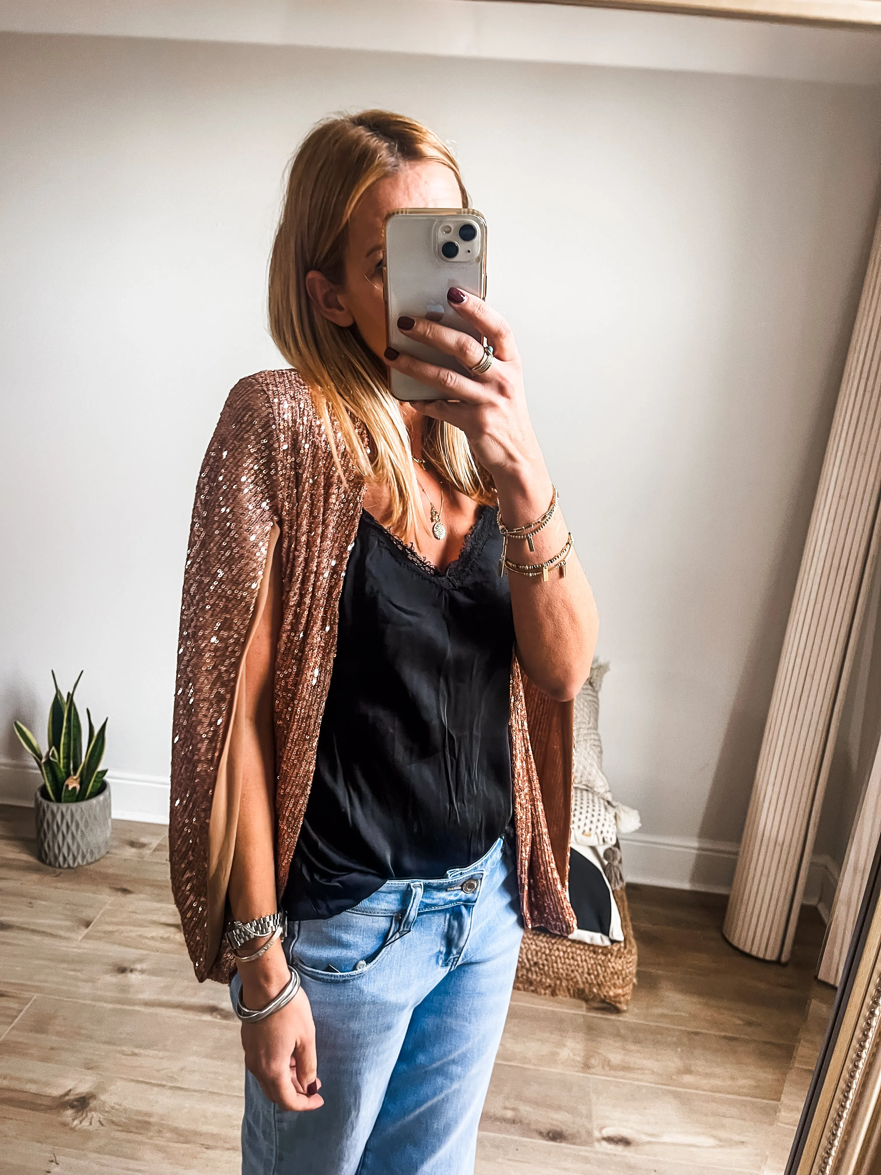 Sequin Cape